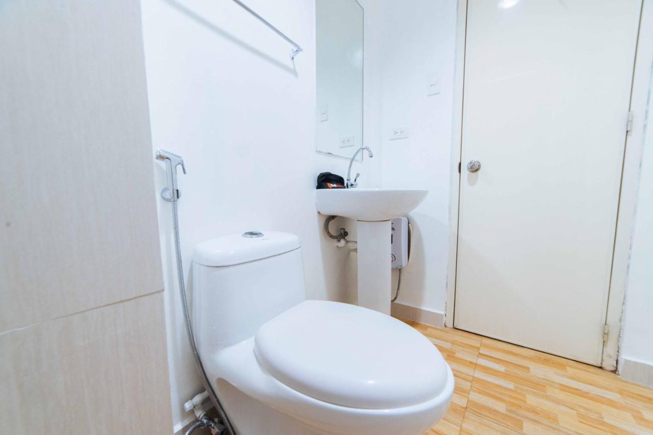 Reddoorz At Bel Air Soho Suites Makati City Dış mekan fotoğraf